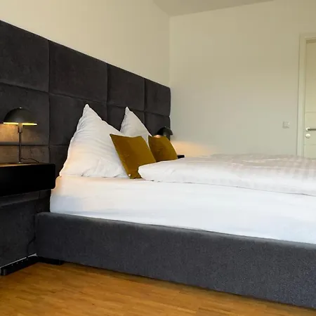 Διαμέρισμα Aryve Boutique-apartment Dresdner Penthouse Mit Dachterrasse - Tiefgaragenstellplaetze - Design-interieur Δρέσδη