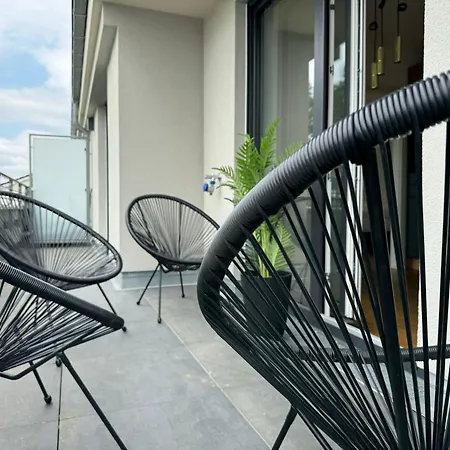 Aryve Boutique-apartment Dresdner Penthouse Mit Dachterrasse - Tiefgaragenstellplaetze - Design-interieur * Δρέσδη