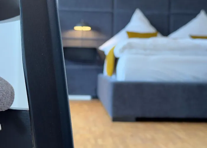 Aryve Boutique-apartment Dresdner Penthouse Mit Dachterrasse - Tiefgaragenstellplaetze - Design-interieur *