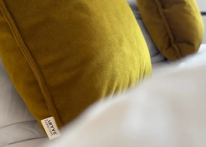 Aryve Boutique-apartment Dresdner Penthouse Mit Dachterrasse - Tiefgaragenstellplaetze - Design-interieur * Dresden