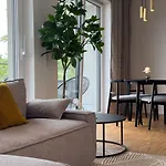 Aryve Boutique-apartment Dresdner Penthouse Mit Dachterrasse - Tiefgaragenstellplaetze - Design-interieur *