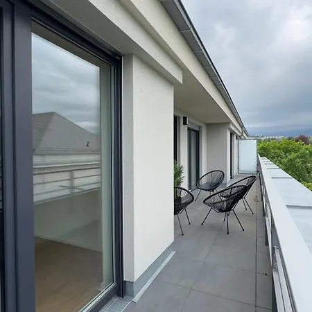 Aryve Boutique-apartment Dresdner Penthouse Mit Dachterrasse - Tiefgaragenstellplätze - Design-interieur Dresden